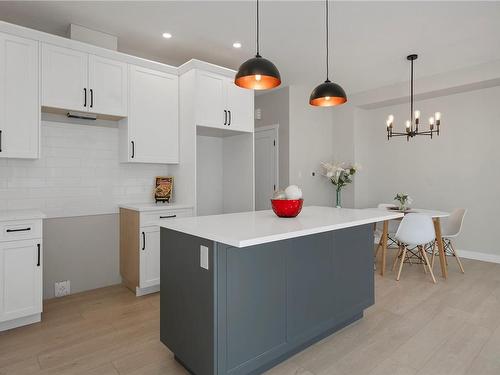 A-2102 Nikola Pl, Campbell River, BC - Indoor Photo Showing Kitchen With Upgraded Kitchen