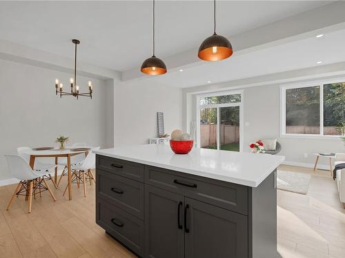 A-2102 Nikola Pl, Campbell River, BC - Indoor Photo Showing Dining Room