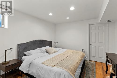 230 Brookhurst Crescent, Saskatoon, SK - Indoor Photo Showing Bedroom