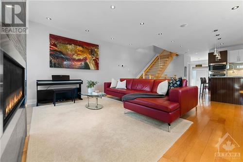634 Westview Avenue, Ottawa, ON - Indoor Photo Showing Living Room With Fireplace