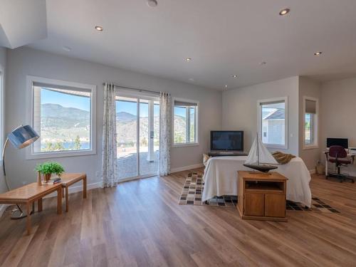 209 Ricard Place, Okanagan Falls, BC - Indoor