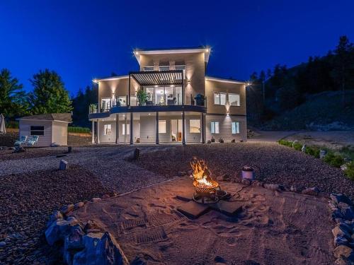 209 Ricard Place, Okanagan Falls, BC - Outdoor