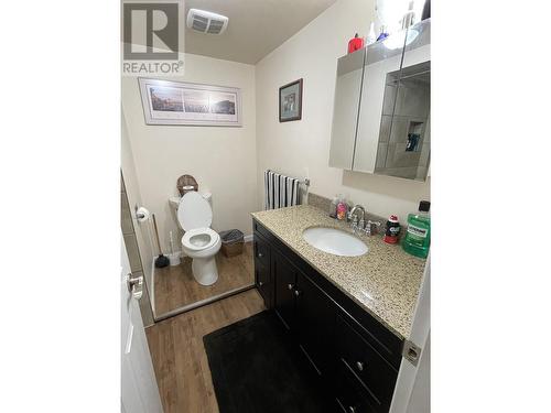 3946 Wren Avenue, Terrace, BC - Indoor Photo Showing Bathroom