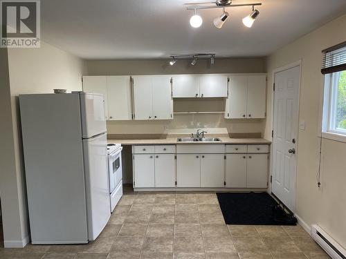 3946 Wren Avenue, Terrace, BC - Indoor Photo Showing Kitchen With Double Sink