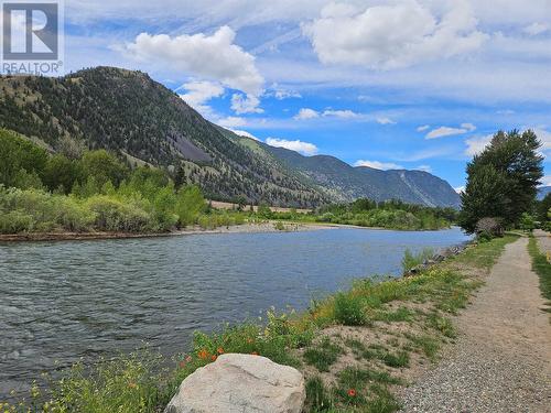 4354 Highway 3 Unit# 36, Keremeos, BC 