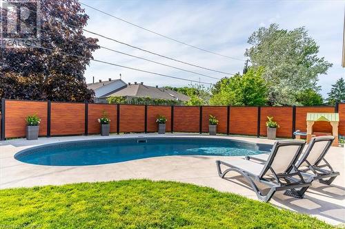 930 10Th Avenue E, Owen Sound, ON - Outdoor With In Ground Pool With Deck Patio Veranda