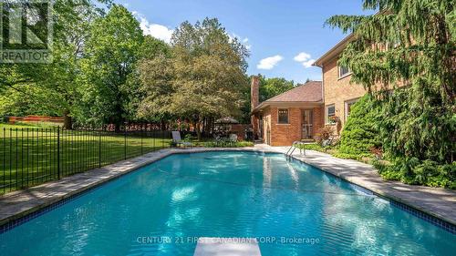 1370 Corley Drive, London, ON - Outdoor With In Ground Pool With Backyard