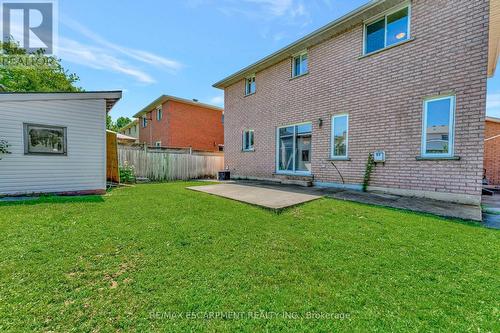 19 Balharbour Drive, Hamilton, ON - Outdoor With Exterior