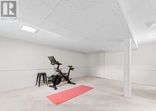 820 Duchess Drive, Mississauga, ON - Indoor Photo Showing Gym Room