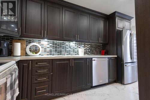 29 - 5020 Delaware Drive, Mississauga (Hurontario), ON - Indoor Photo Showing Kitchen