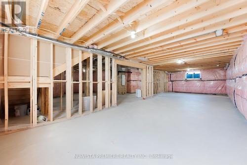 21 Greenbrier Ridge, Thames Centre (Dorchester), ON - Indoor