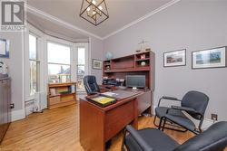 Office with bay windows (Office #6) - 