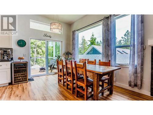 610 Muir Road, West Kelowna, BC - Indoor Photo Showing Dining Room