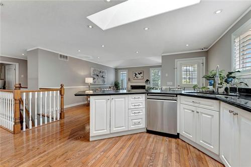 Easy access to the backyard - 40 Dunrobin Drive, Caledonia, ON - Indoor Photo Showing Kitchen