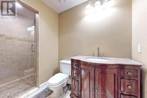 24 York Valley Crescent, Toronto, ON - Indoor Photo Showing Bathroom