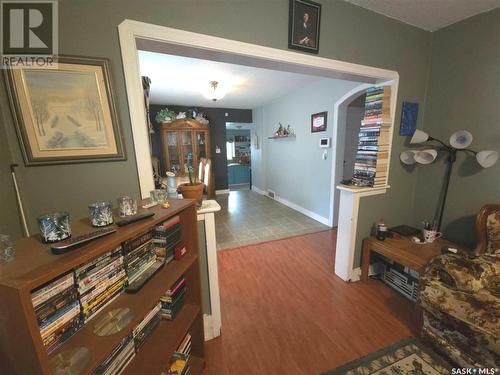 401 V Avenue S, Saskatoon, SK - Indoor Photo Showing Other Room