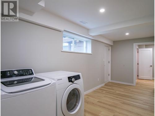 2188 West Fraser Road, Quesnel, BC - Indoor Photo Showing Laundry Room