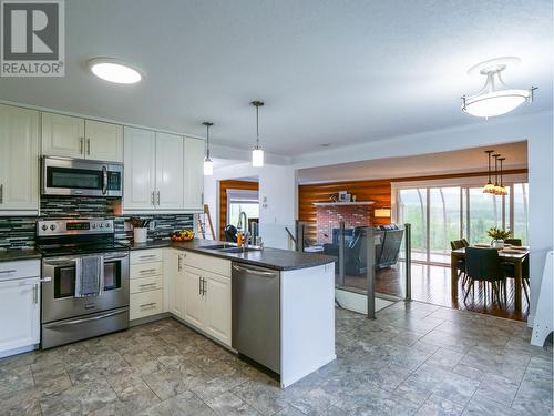 2188 West Fraser Road, Quesnel, BC - Indoor Photo Showing Kitchen With Double Sink