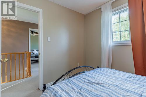 256 Johnson Street, Barrie, ON - Indoor Photo Showing Bedroom