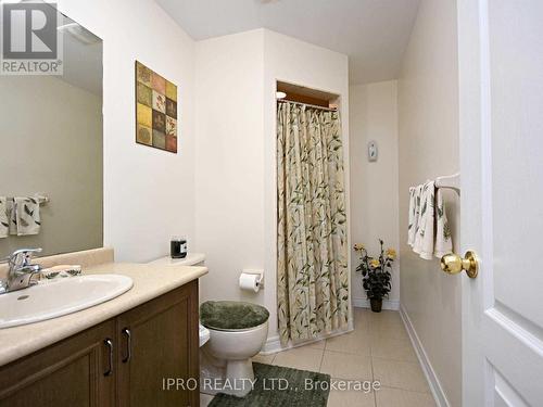 3437 Hideaway Place, Mississauga, ON - Indoor Photo Showing Bathroom