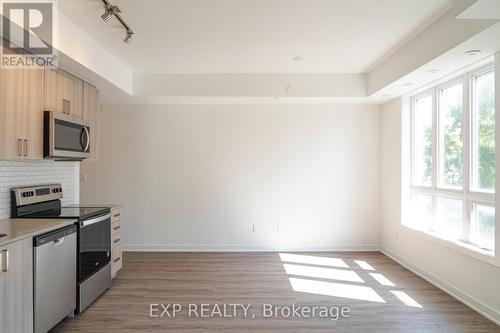 Th68 - 4005 Hickory Drive, Mississauga (Rathwood), ON - Indoor Photo Showing Kitchen