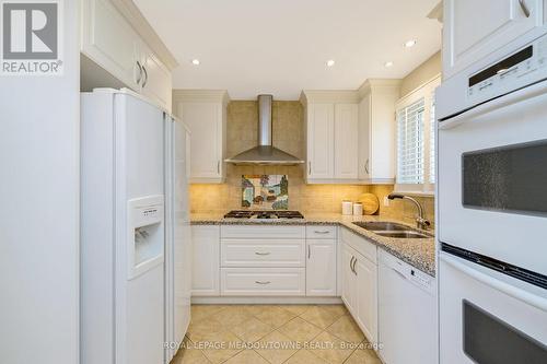 27 Lorne Scots Drive, Milton, ON - Indoor Photo Showing Kitchen With Double Sink