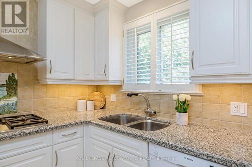 27 Lorne Scots Drive, Milton, ON - Indoor Photo Showing Kitchen With Double Sink