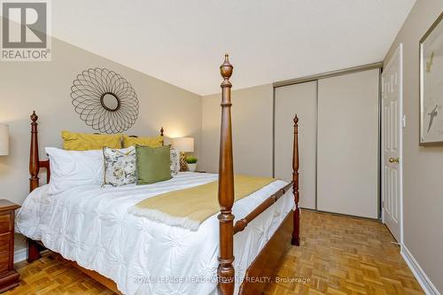 27 Lorne Scots Drive, Milton, ON - Indoor Photo Showing Bedroom