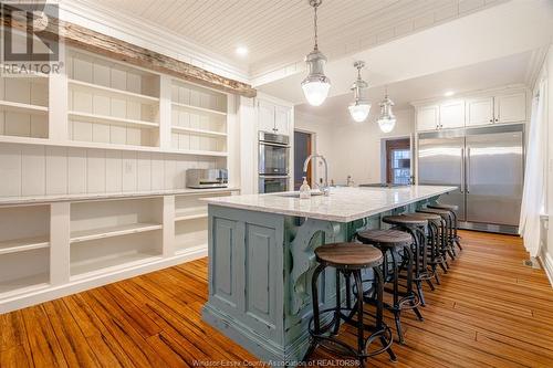 20 Division Street South, Kingsville, ON - Indoor Photo Showing Kitchen With Stainless Steel Kitchen With Upgraded Kitchen