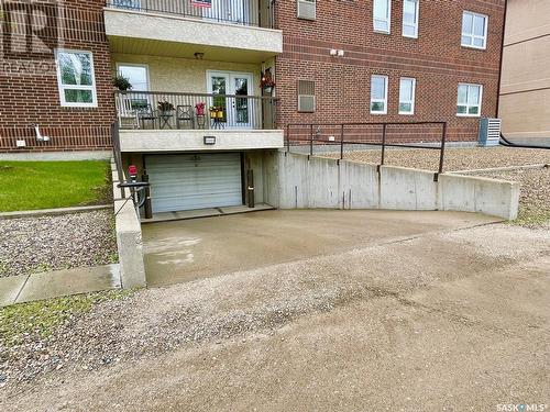 104 250 Athabasca Street E, Moose Jaw, SK - Outdoor With Balcony With Exterior