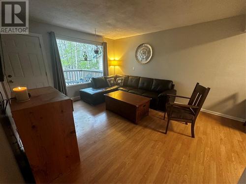 5104 46 Avenue, Chetwynd, BC - Indoor Photo Showing Living Room