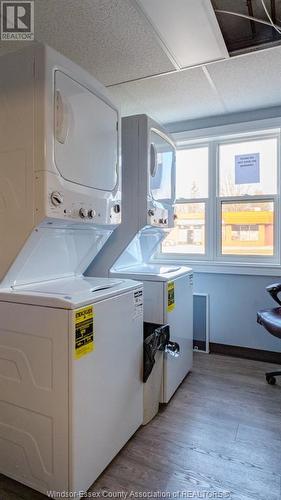 585 Mill, Windsor, ON - Indoor Photo Showing Laundry Room