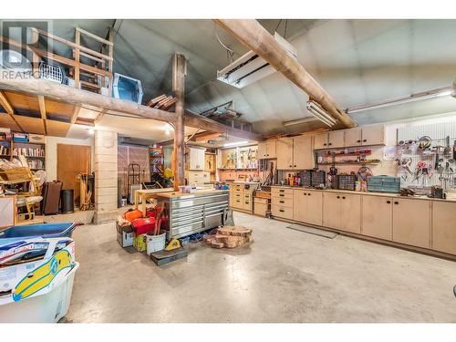 1415 Mallory Road, Enderby, BC - Indoor Photo Showing Garage