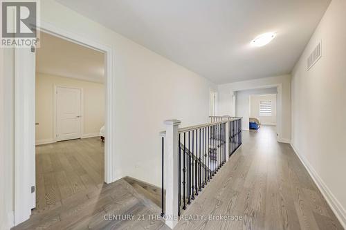 188 Silk Twist Drive, East Gwillimbury, ON - Indoor Photo Showing Other Room