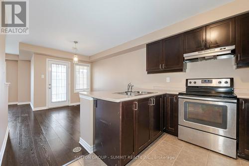 277 Eves Gate, Milton, ON - Indoor Photo Showing Kitchen With Double Sink