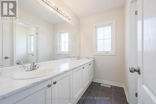 26 Mclean Avenue, Collingwood, ON - Indoor Photo Showing Bathroom