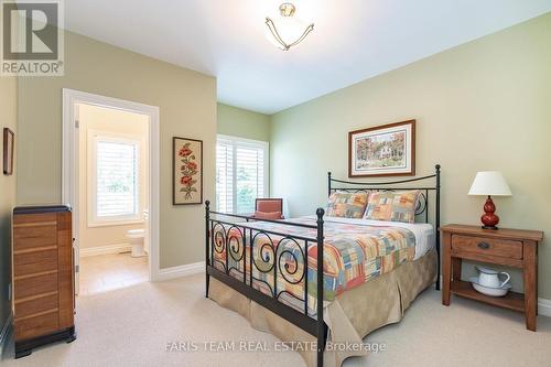 157 Creighton Street S, Orillia, ON - Indoor Photo Showing Bedroom