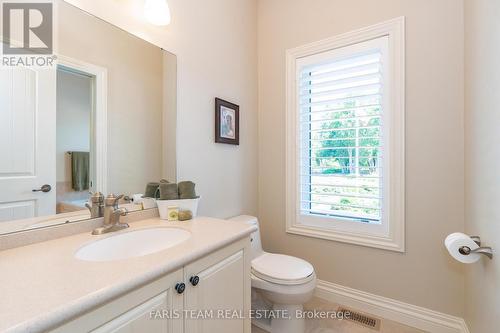 157 Creighton Street S, Orillia, ON - Indoor Photo Showing Bathroom