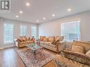 3235 Equestrian Crescent, Mississauga, ON  - Indoor Photo Showing Living Room 