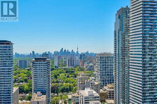 2903 - 39 Roehampton Avenue, Toronto (Mount Pleasant West), ON - Outdoor With Facade