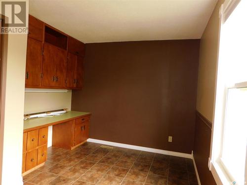 724 4Th Street E, Assiniboia, SK - Indoor Photo Showing Other Room