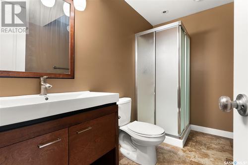 3371 Green Bank Road, Regina, SK - Indoor Photo Showing Bathroom