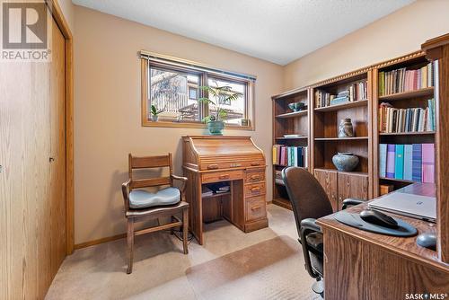 2707 Jolly Place E, Regina, SK - Indoor Photo Showing Office