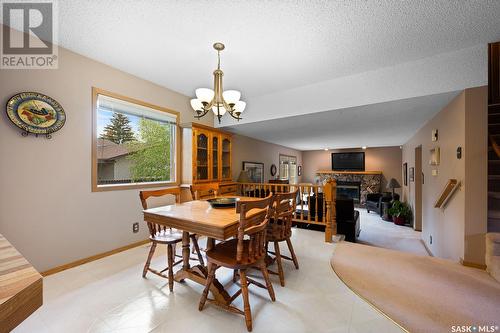 2707 Jolly Place E, Regina, SK - Indoor Photo Showing Dining Room