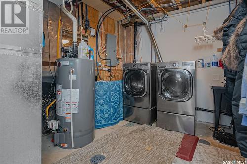 459 Mahabir Crescent, Saskatoon, SK - Indoor Photo Showing Laundry Room