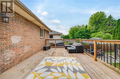 5919 Rosewood Crescent, Lasalle, ON - Outdoor With Exterior