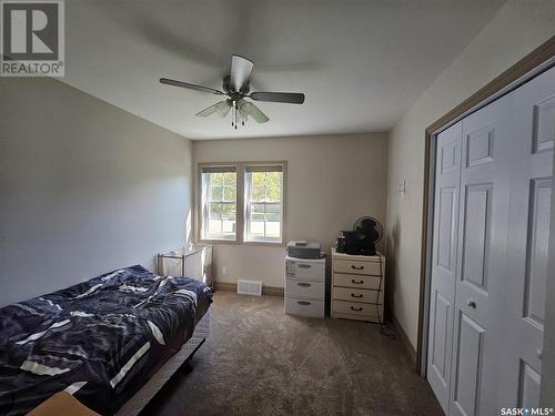 120 3Rd Street W, Carnduff, SK - Indoor Photo Showing Bedroom