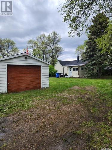 218 Clare Street, North Portal, SK - Outdoor