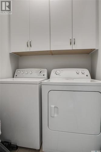 359 Pichler Crescent, Saskatoon, SK - Indoor Photo Showing Laundry Room
