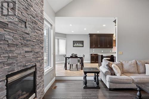 958 Pavan, Windsor, ON - Indoor Photo Showing Living Room With Fireplace